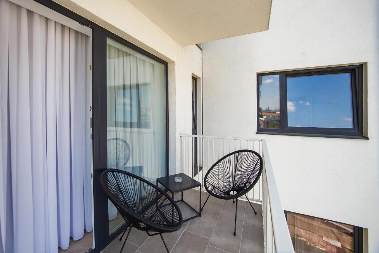 Duo Vibe Apartment أرادايا المظهر الخارجي الصورة